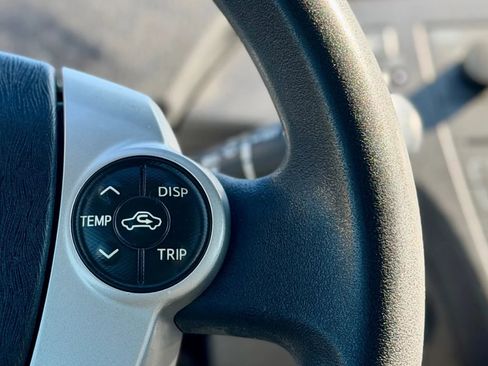 Used 2012 Toyota Prius Two image 16