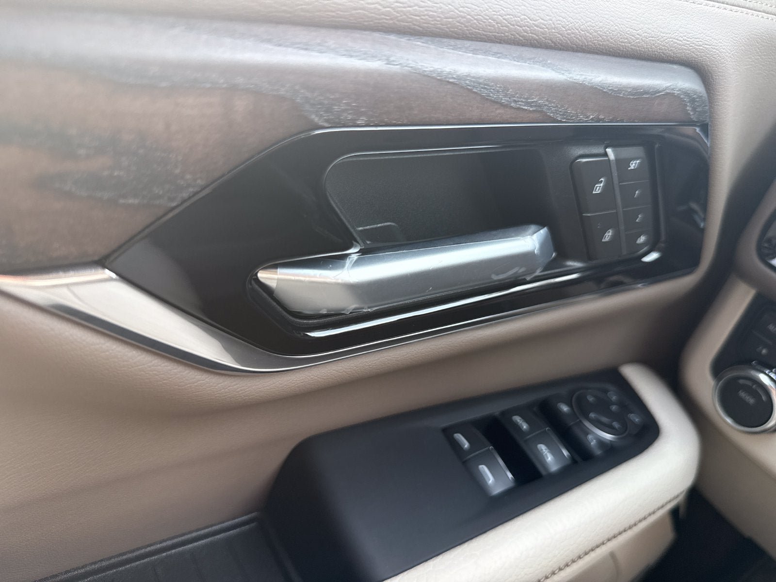 New 2026 GMC Yukon Denali AWD/4WD image 11