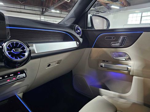 New 2026 Mercedes-Benz GLB 250 4MATIC image 29