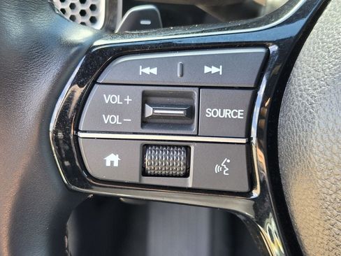 Used 2025 Honda Civic Sport image 23