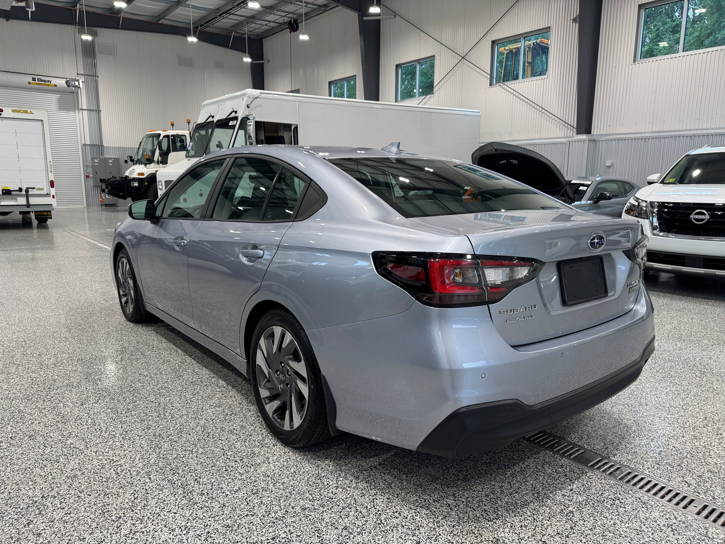Used 2024 Subaru Legacy Limited AWD/4WD image 8