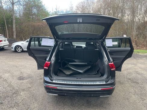Used 2019 Volkswagen Tiguan SEL R-Line image 25