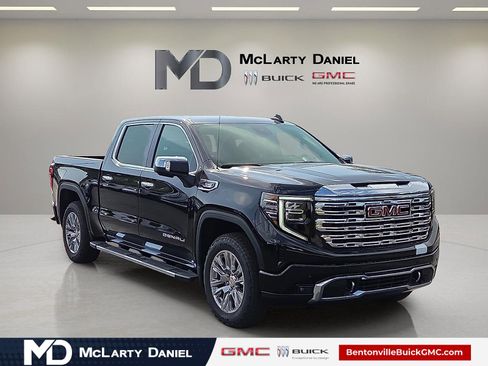 Used 2026 GMC Sierra 1500 Denali AWD/4WD image 1