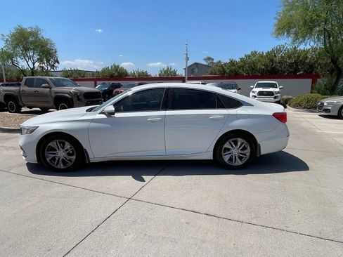 Used 2020 Honda Accord LX image 8