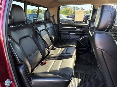 Used 2019 RAM 1500 Laramie AWD/4WD image 17