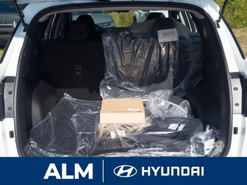 New 2026 Hyundai Tucson SE image 7