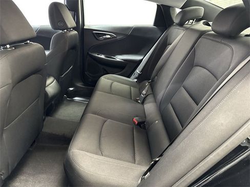 Certified 2025 Chevrolet Malibu LS image 12