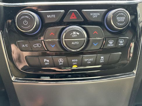 Used 2019 Jeep Grand Cherokee Trailhawk image 20