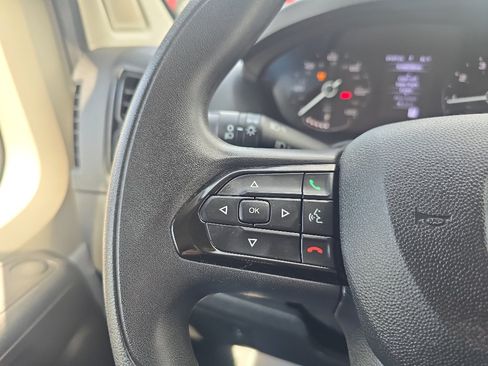 Used 2022 RAM ProMaster 2500 w/ Convenience Group FWD image 29