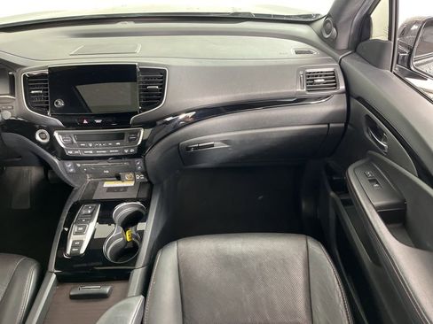 Used 2020 Honda Pilot Black Edition image 23