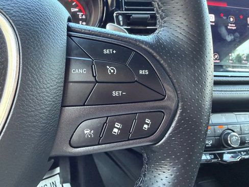 Used 2022 Dodge Durango GT image 15