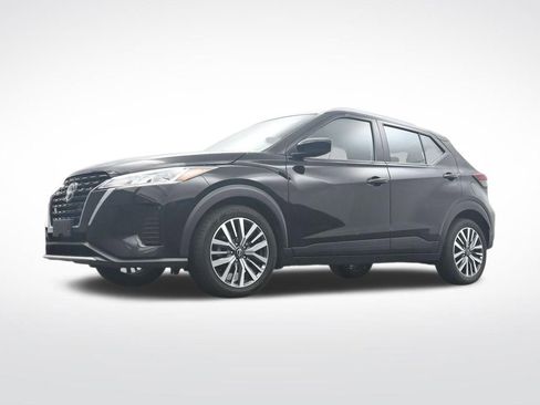 Used 2024 Nissan Kicks SV FWD image 30