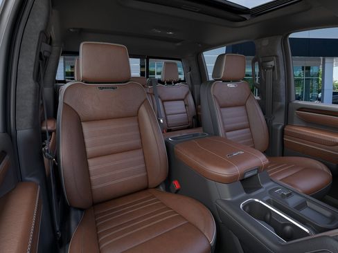 New 2026 GMC Sierra 2500 Denali Ultimate w/ Max Trailering Package AWD/4WD image 16