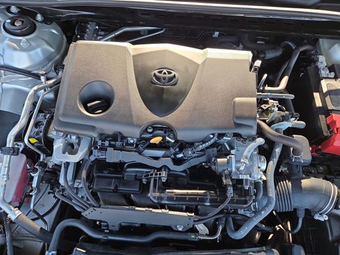 Used 2024 Toyota Camry LE image 40