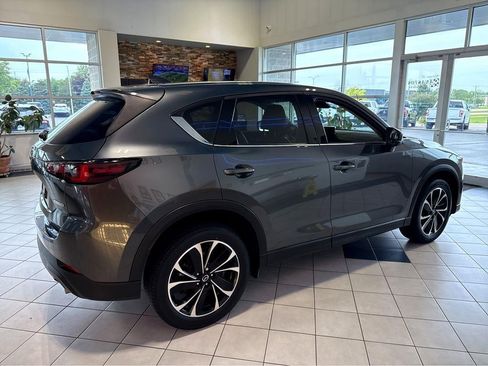 Used 2023 MAZDA CX-5 AWD 2.5 S w/ Premium Package image 12