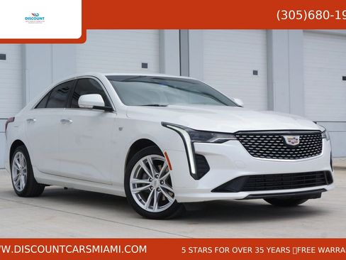 Used 2021 Cadillac CT4 Luxury image 1
