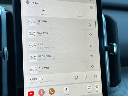 New 2025 Volvo EX30 Plus image 15
