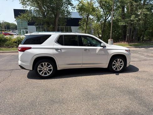 Used 2018 Chevrolet Traverse High Country w/ LPO, Floor Liner Package AWD/4WD image 14