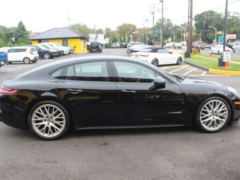 Used 2018 Porsche Panamera 4S AWD/4WD image 26