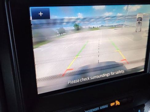 Used 2021 Ford Expedition XLT RWD image 23
