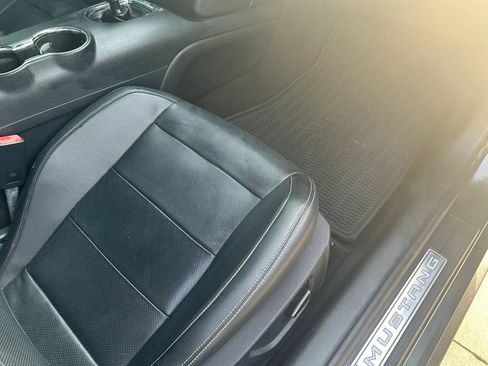 Used 2015 Ford Mustang GT Premium RWD image 15