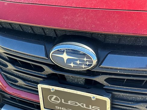 Used 2024 Subaru Outback Limited AWD/4WD image 10