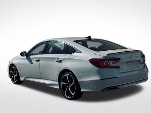 Used 2022 Honda Accord Sport image 8