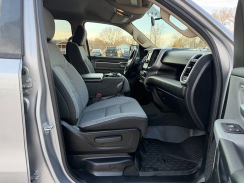 Used 2019 RAM 1500 Big Horn image 5