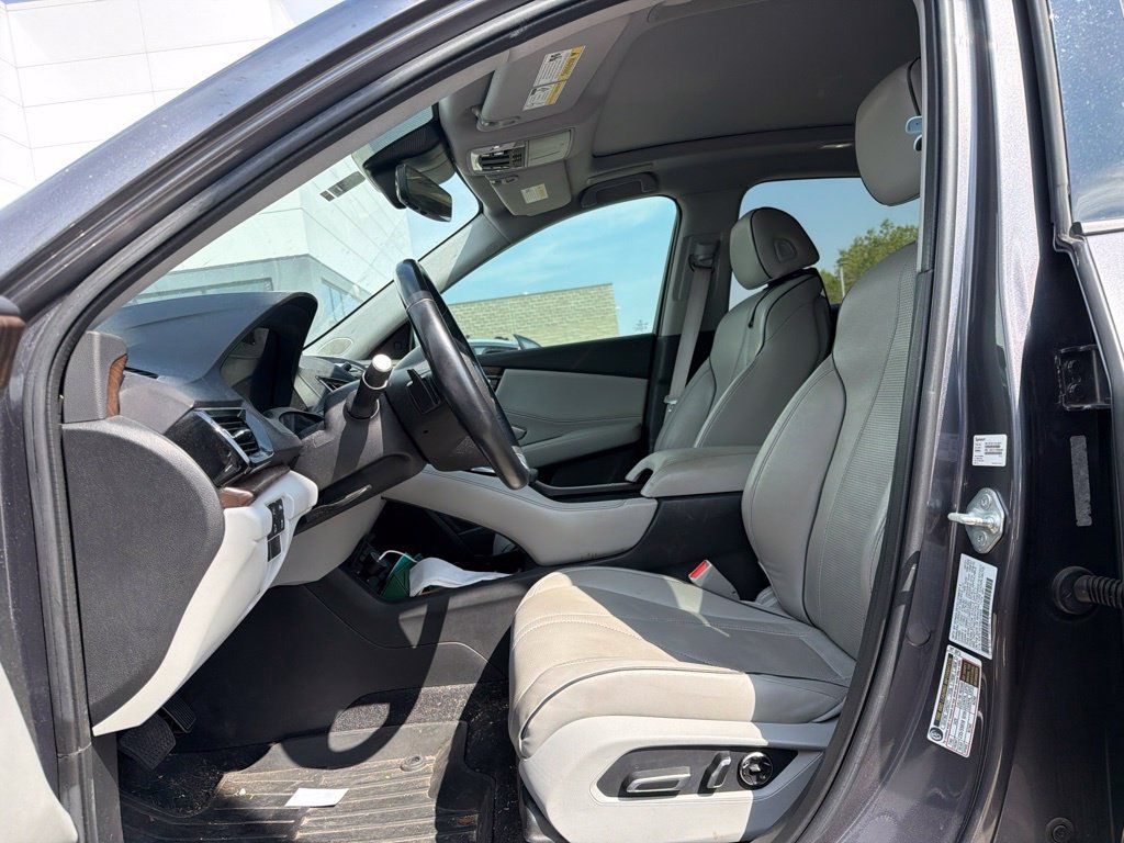 Used 2021 Acura RDX w/ Advance Package FWD image 9