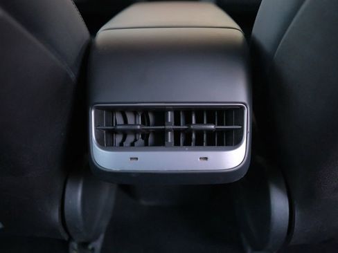 Used 2020 Tesla Model 3 Standard Range Plus image 28