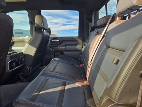 Used 2021 GMC Sierra 3500 Denali w/ Technology Package image 21