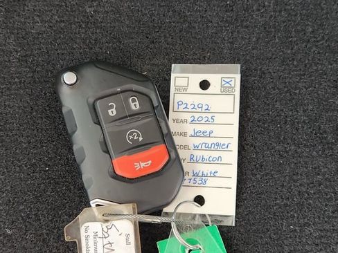 Used 2025 Jeep Wrangler Unlimited Rubicon 4xe w/ Safety Group AWD/4WD image 34