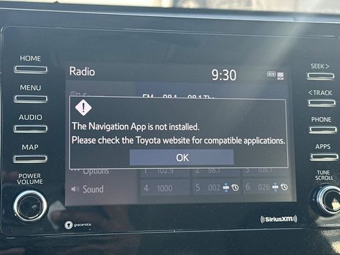 Used 2023 Toyota Camry SE image 21