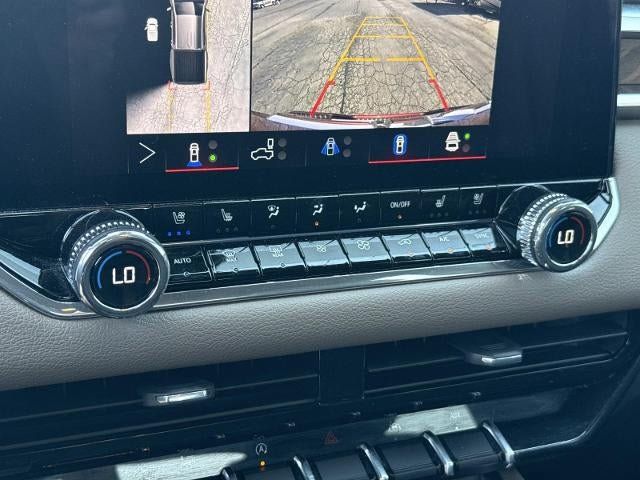 Used 2026 GMC Canyon Denali AWD/4WD image 22