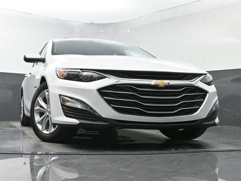 Used 2024 Chevrolet Malibu LT image 22