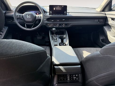 Certified 2025 Honda Accord SE image 15