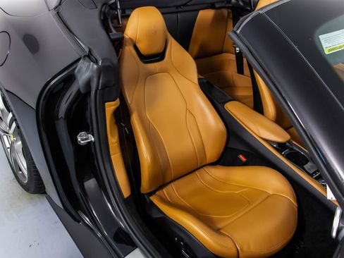 Certified 2019 Ferrari Portofino image 54