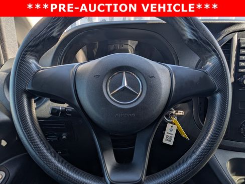 Used 2019 Mercedes-Benz Metris image 26