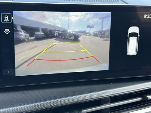 Used 2025 Hyundai Santa Fe SEL image 14