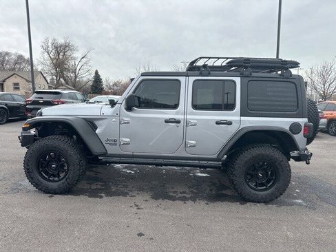 Used 2021 Jeep Wrangler Unlimited Sport image 7