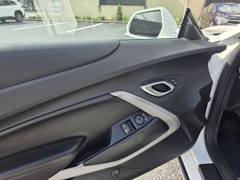 Used 2019 Chevrolet Camaro LT RWD image 14