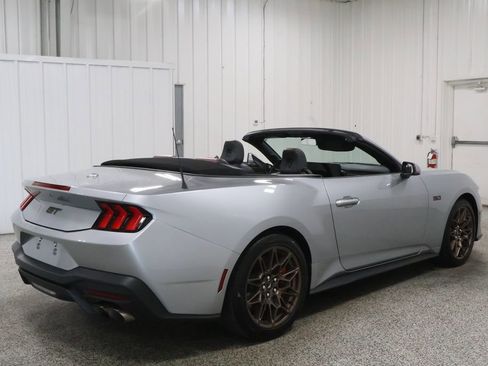 Used 2025 Ford Mustang GT Premium w/ GT Performance Package RWD image 35