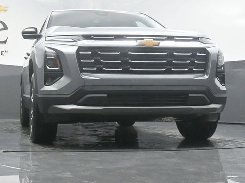 New 2026 Chevrolet Equinox LT w/ Convenience Package II image 3