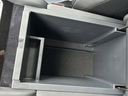 New 2026 Nissan Pathfinder SV image 21