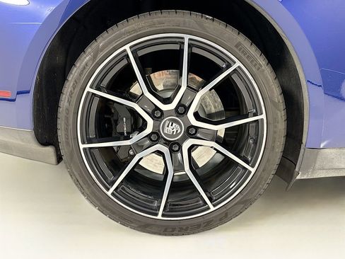 Certified 2023 Porsche Taycan 4S image 32