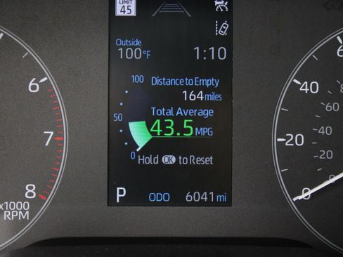 Certified 2024 Toyota Corolla Cross AWD Hybrid image 37