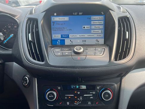 Used 2019 Ford Escape SE AWD/4WD image 18