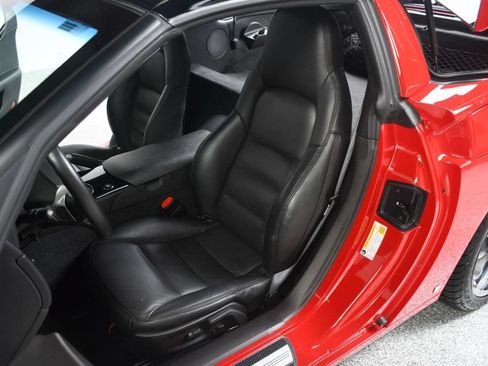 Used 2008 Chevrolet Corvette Coupe w/ Preferred Equipment Group RWD image 28