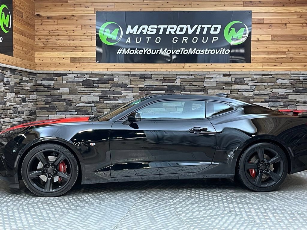 Used 2016 Chevrolet Camaro SS RWD image 15