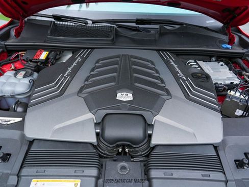 Used 2019 Lamborghini Urus image 15